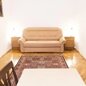 Authentic , Budapest Ungarn